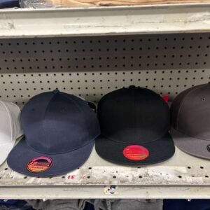 Caps